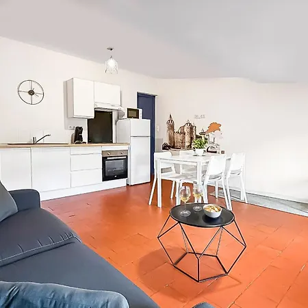 Chez Lena - T2 Cosy & Equipe - Proche Cite Medievale Apartment *
