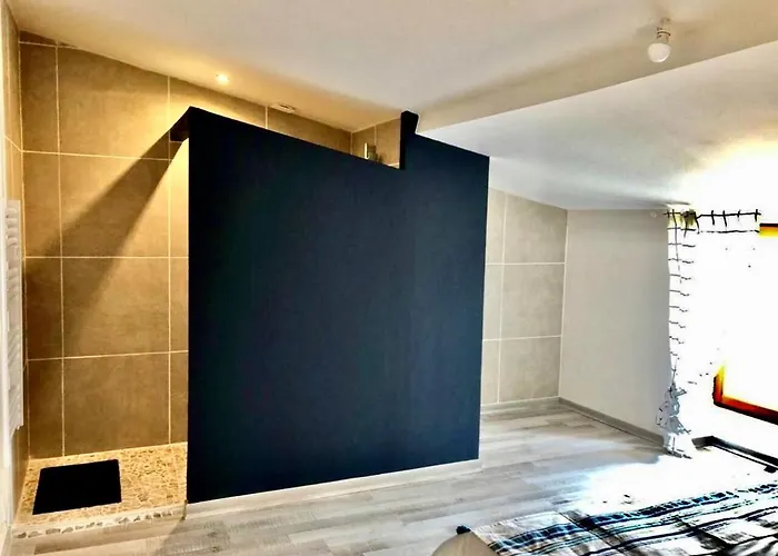 Chez Lena - T2 Cosy & Equipe - Proche Cite Medievale Апартаменты *