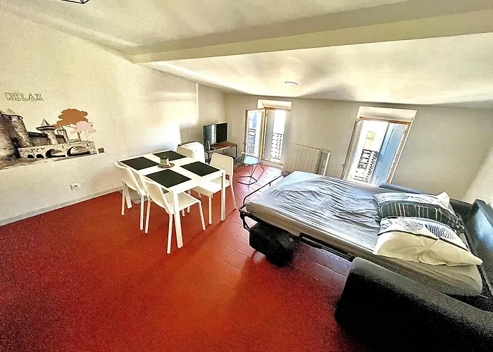 Chez Lena - T2 Cosy & Equipe - Proche Cite Medievale *